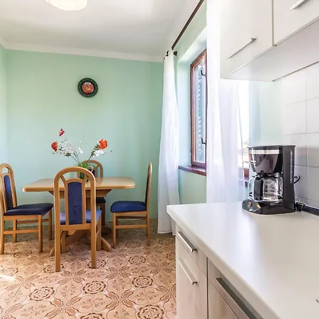 3 Bedroom Beautiful In